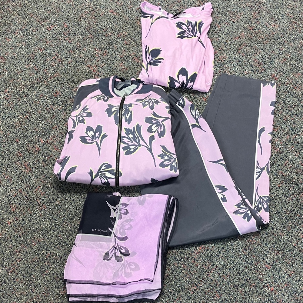 St. John Pink and Gray Floral Ensemble